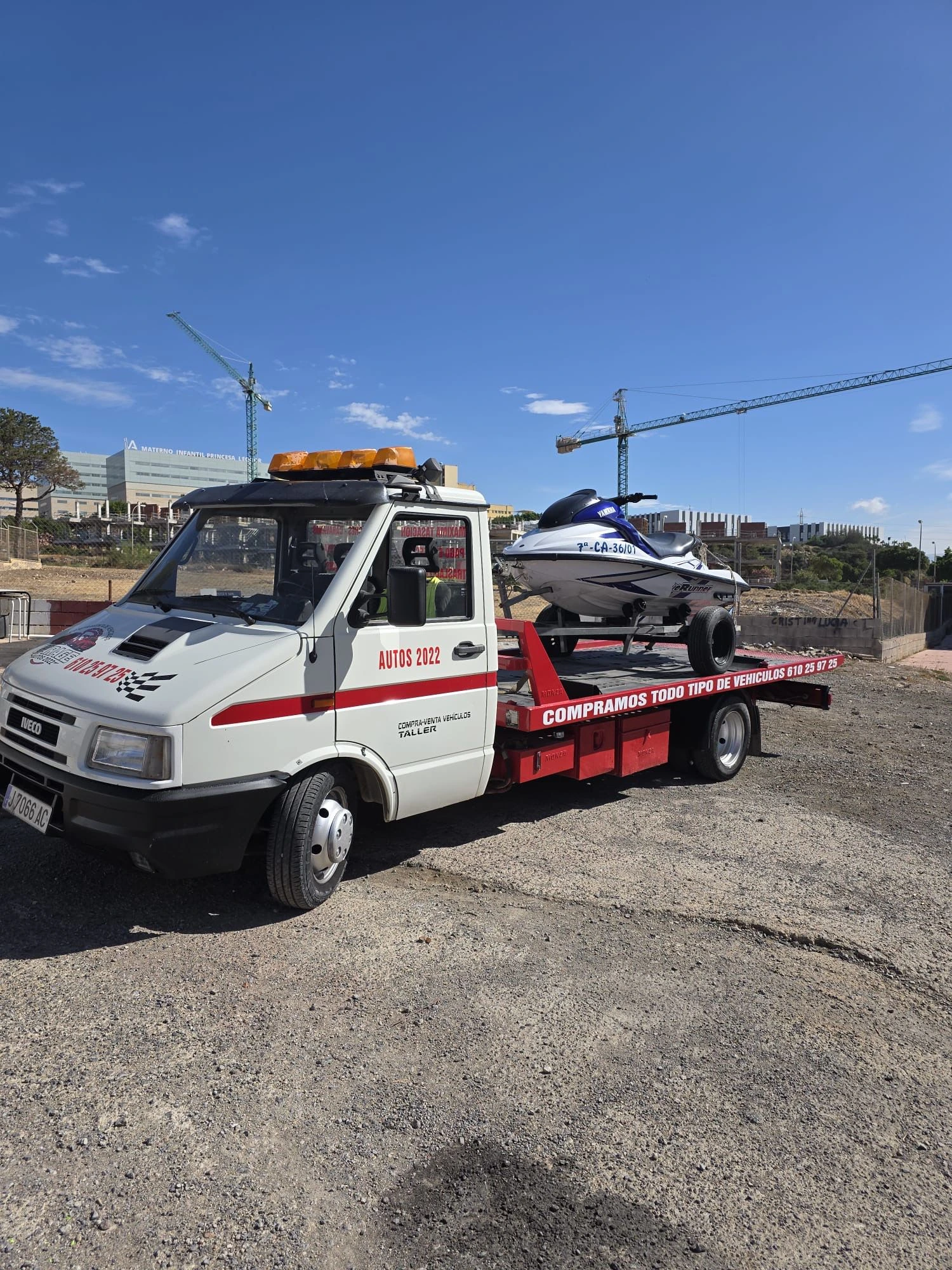 Vehículo en operación de compra en Vícar, Almería